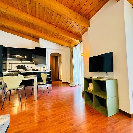 Crops City Stay Apartment 14 Трієст Екстер'єр фото