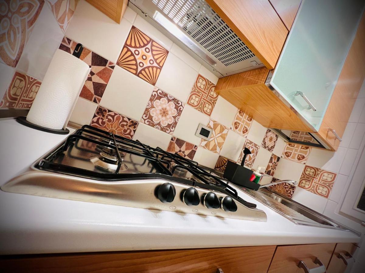 Crops City Stay Apartment 14 Трієст Екстер'єр фото